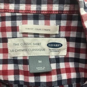 Old Navy Shirts - Old navy casual button down cotton shirt size M. Old Navy Shirts - Old navy casual button down cotton shirt size M.